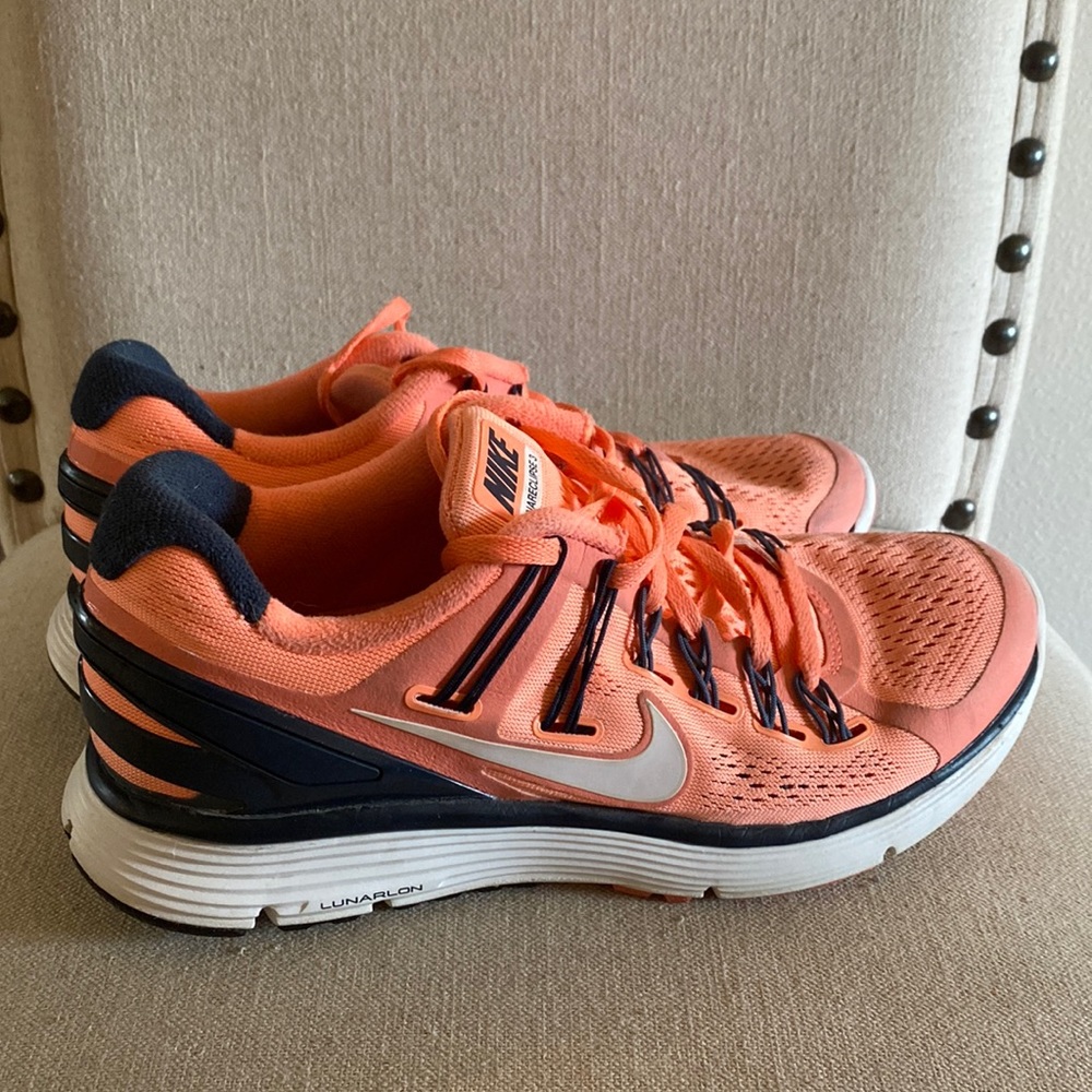 Nike Women’s Lunar Eclipse 3 Running Shoes Sneakers Coral Black Size 8.5